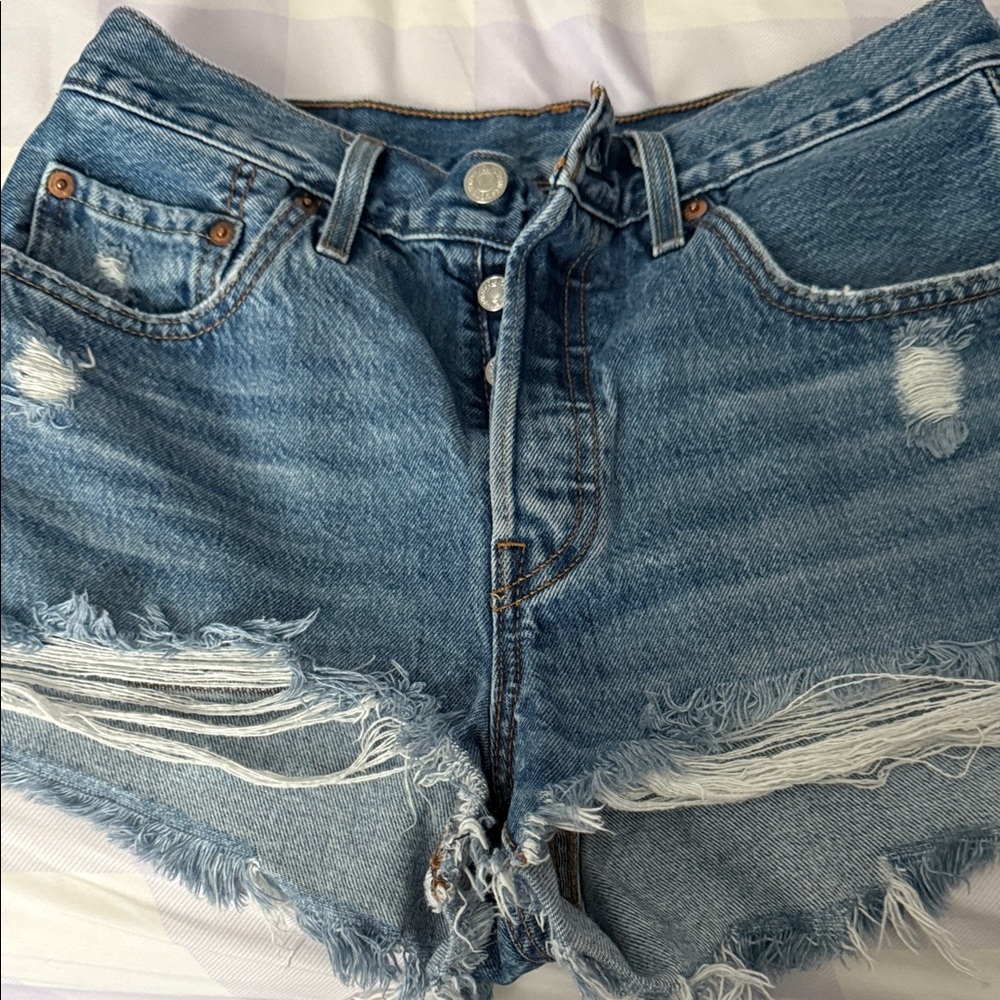Distressed medium Blue High-Rise Denim Shorts
